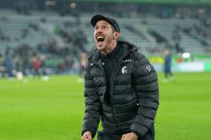 "Nur dankbar": Schuster emotional nach Sieg in Wolfsburg