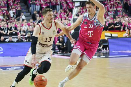 Nach Herbert-Aus: Bayern siegen klar im Rekordspiel