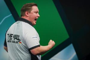 Darts-WM: Schindler und Littler weiter - Hopp und Price raus