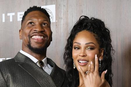 Jonathan Majors und Meagan Good