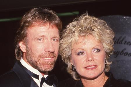 Chuck Norris trauert um seine Ex-Frau Dianne Holechek