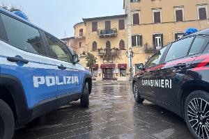 Immer wieder muss die Polizei in Italien gegen gewalttätige Jugendbanden vorgehen (Illustration).   