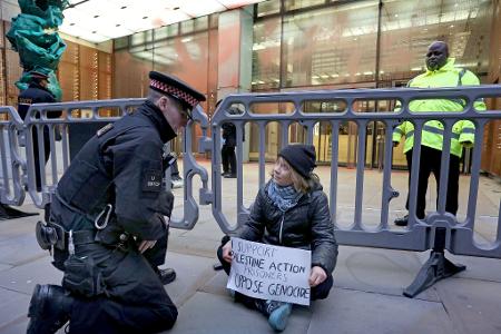 Greta Thunberg wurde in London festgenommen.