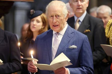 König Charles hält Weihnachtsansprache in der Westminster Abbey