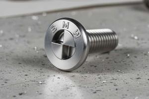 BMW Schraube
