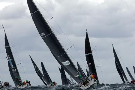 Sydney-Hobart: Teilnehmer gedenken der Bondi-Opfer