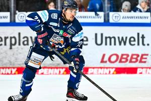 DEL: Iserlohn verlängert mit Ugbekile und Napravnik