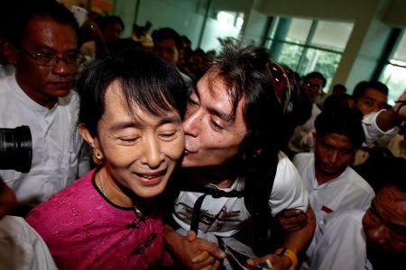 Kim Aris, der Sohn der inhaftierten Friedensnobelpreisträgerin Aung San Suu Kyi, wendet sich immer wieder mit Videos an die Öffentlichkeit. (Archivbild)