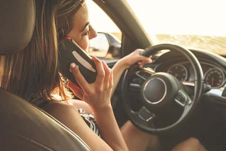 Handy am Steuer