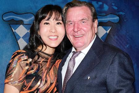 Gerhard Schröders Ehefrau Soyeon hat offenbar den Doktortitel erlangt