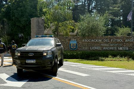 Erneute Razzia in Argentiniens Fußballzentrale