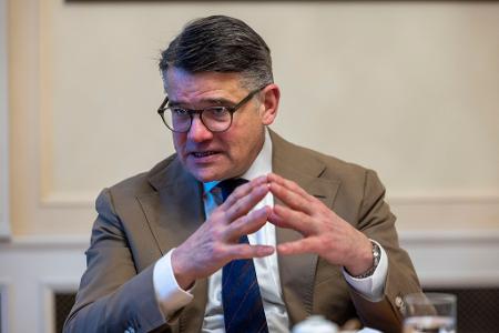 Bei den Kommunalwahlen entscheidet sich nach den Worten von Regierungschef Rhein, wie die Menschen 