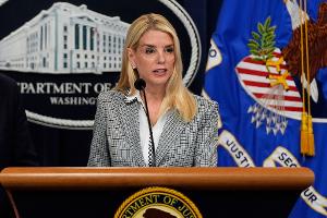 US-Justizministerin Bondi zufolge wurden Maduro und dessen Ehefrau in New York angeklagt. (Archivfoto)