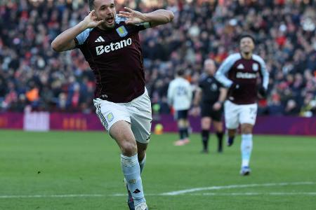 Premier League: Doppelter McGinn führt Villa auf Rang zwei