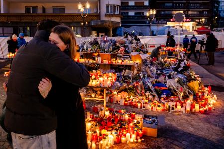 Am kommenden Freitag soll es in Crans-Montana eine Gedenkfeier zu Ehren der Opfer geben. 