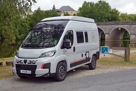 Dreamer D 43 Up, Campingbus