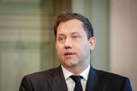 Will härter gegen Steuerbetrug vorgehen: Finanzminister Lars Klingbeil. (Archivbild 