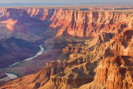 100 US-Dollar für Reisende