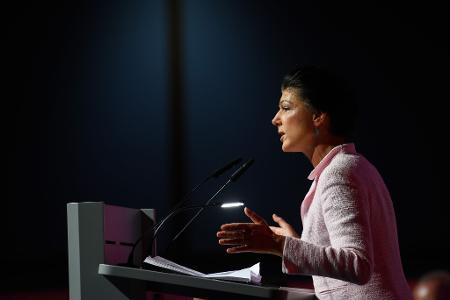 Sahra Wagenknecht ist seltener zu sehen und zu hören. (Archivbild)