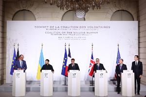 Die westlichen Partnerländer wollen der Ukraine Sicherheitsgarantien geben.