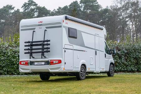 f_LMC Tracer 690 EL Heckansicht