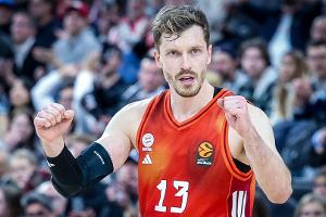 Obst glänzt - Bayern kämpfen Vítoria nieder