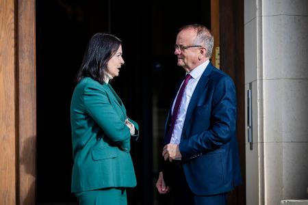 Brandenburgs Gesundheitsministerin Britta Müller und Verkehrsminister Detlef Tabbert haben das BSW verlassen (Archivbild). 
