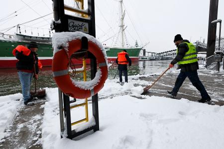 Im Norden können regional bis zu 20 Zentimeter Neuschnee zusammenkommen. 