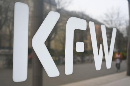 KfW-Erhebung: Allein bis 2029 könnten jährlich bis zu 114.000 Unternehmen geschlossen werden. (Archivbild)