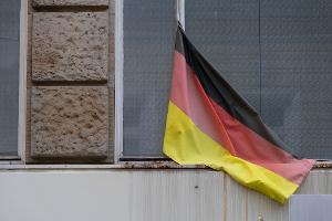 Auswanderung ist für jeden Fünften in Deutschland zumindest abstrakt ein Thema. (Symbolbild)