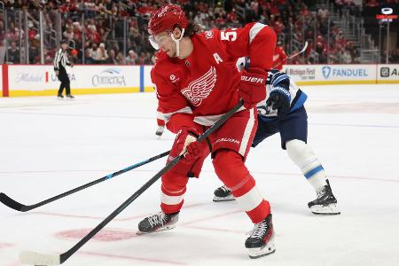 NHL: Seider mit Vorlage - Stützle, Sturm und Grubauer verlieren