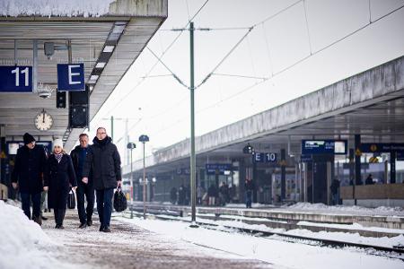 Nagl und Palla: DB informiert in Hannover über Zugverkehr im Winterwetter