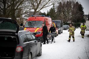 Bei der Suche nach einem Eisbader haben Einsatzkräfte nicht nur einen toten Mann gefunden, sondern auch eine Kamera.