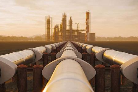 Raffinerie und Pipeline
