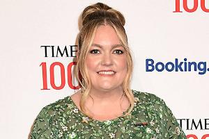 Bestsellerautorin Colleen Hoover macht Krebs-Diagnose öffentlich
