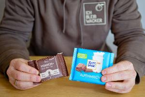 Ritter Sport sieht durch den Haferriegel nach eigenen Angaben seine Marke bedroht. (Archivbild)