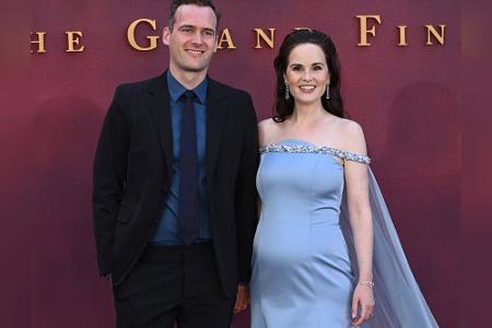 Michelle Dockery und Jasper Waller-Bridge