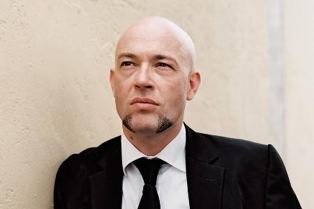 Comeback-Tour vom Pech verfolgt: Unheilig sagen wieder Konzerte ab