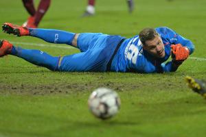 Mathenia verlängert beim Club - und wird Trainer