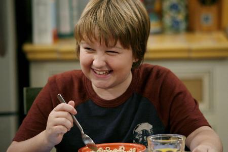 Jake Harper (Angus T. Jones)