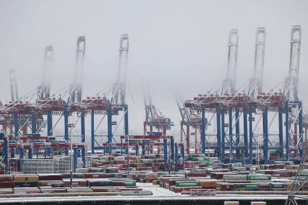 Die deutsche Wirtschaft wächst wieder - auch wenn die US-Zölle den Export belasten (Archivbild)