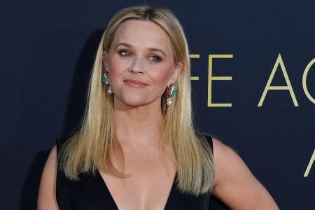 Reese Witherspoon warnt Fans vor Betrügern und Fake-Profilen