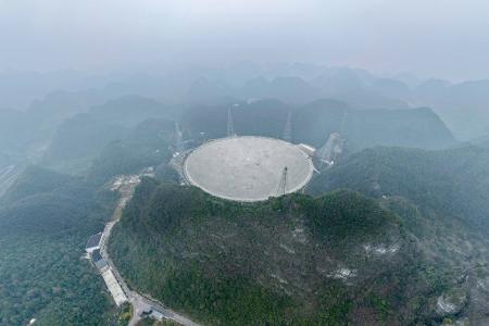 500 Meter Durchmesser: Gigantisches Radioteleskop in Guizhou