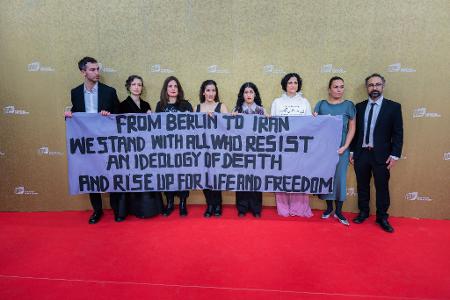 Filmschaffende mit iranischen Wurzeln zeigen ihre Solidarität.