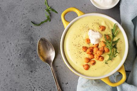 Cremig-würzige Curry-Blumenkohlsuppe