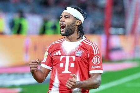 Serge Gnabry (ab 90.) - ohne Bewertung - Wurde wie Goretzka erst Sekunden vor dem Ende eingewechselt, konnte sich beim Kurzauftritt nicht mehr zeigen.