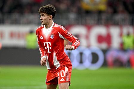 Tom Bischof (ab 79.) - ohne Bewertung - Brachte noch mehr spielerische Qualität auf den Flügel, spielte seine Aktionen aber zu forsch aus. Nahm sich in der Nachspielzeit noch einen Distanzschuss, der keine Aussicht auf Erfolg hatte.