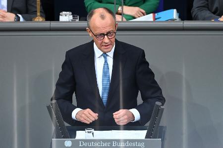 Bundeskanzler Friedrich Merz kündigte im Bundestag eine große Sozialstaatsreform an. (Archivfoto)