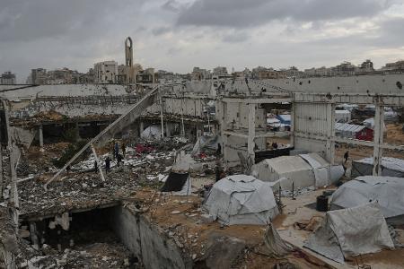 Der Gazastreifen ist nach zwei Kriegsjahren großflächig zerstört. (Archivbild)