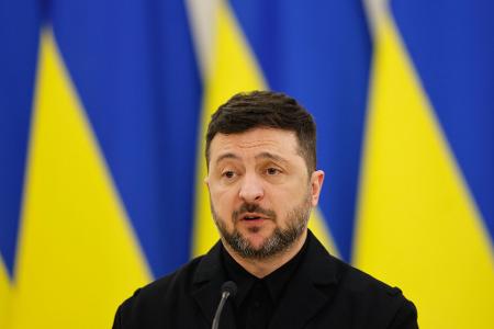 Der ukrainische Präsident Wolodymyr Selenskyj sieht eine EU-Mitgliedschaft für sein Land schon 2027 als wichtige Sicherheitsgarantie. (Archivbild)